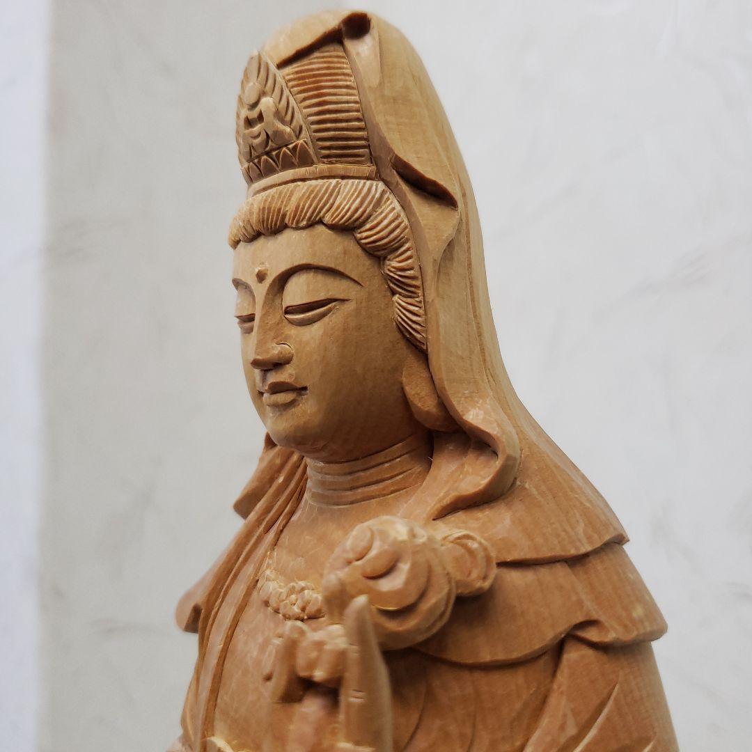 Ｂフライデー　蔵出し特価仏像★桧材 滴水観音菩薩像★高さ：約30cm