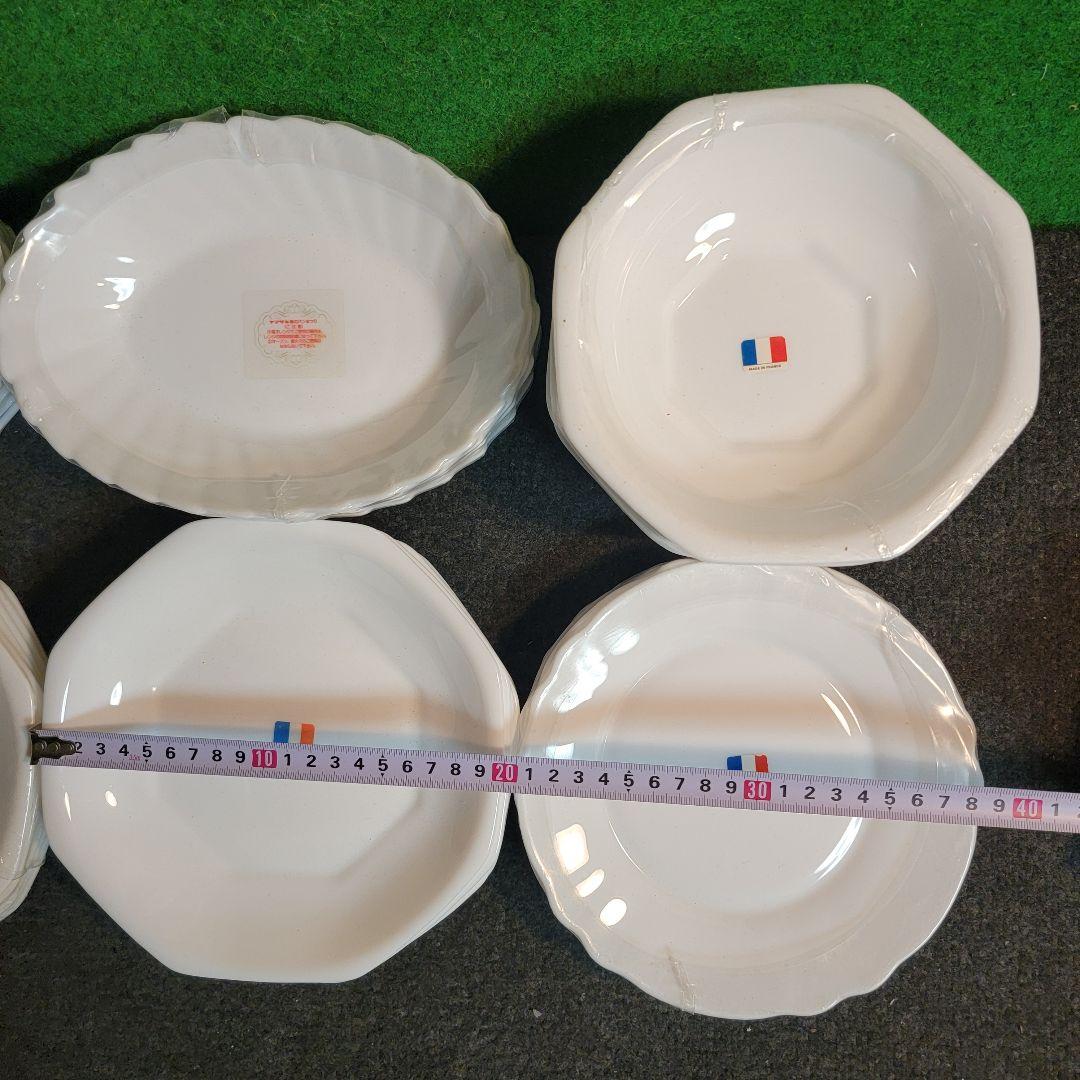 【過去のヤマザキ春のパンまつり】白いシリーズ皿 6枚4種 計36枚