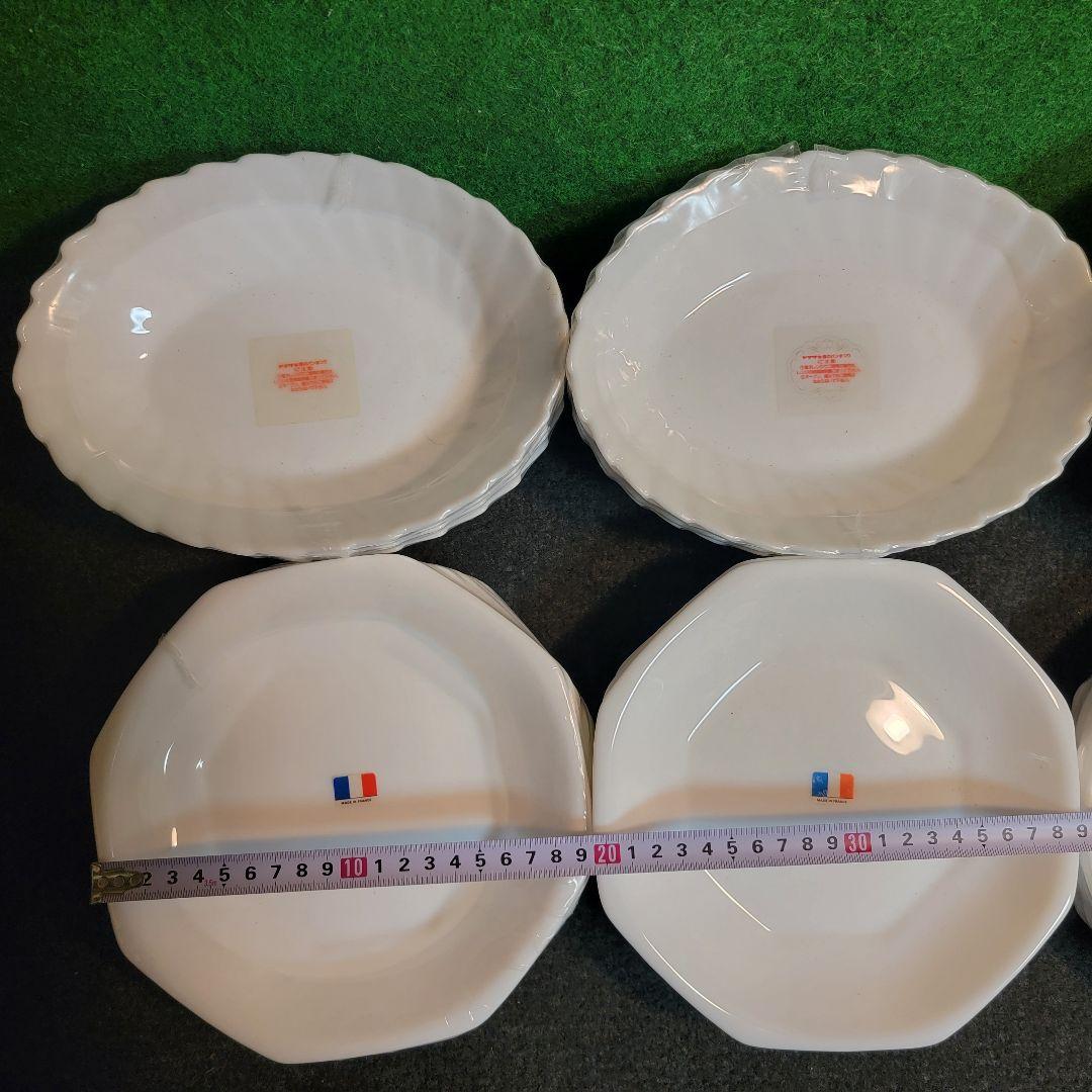 【過去のヤマザキ春のパンまつり】白いシリーズ皿 6枚4種 計36枚