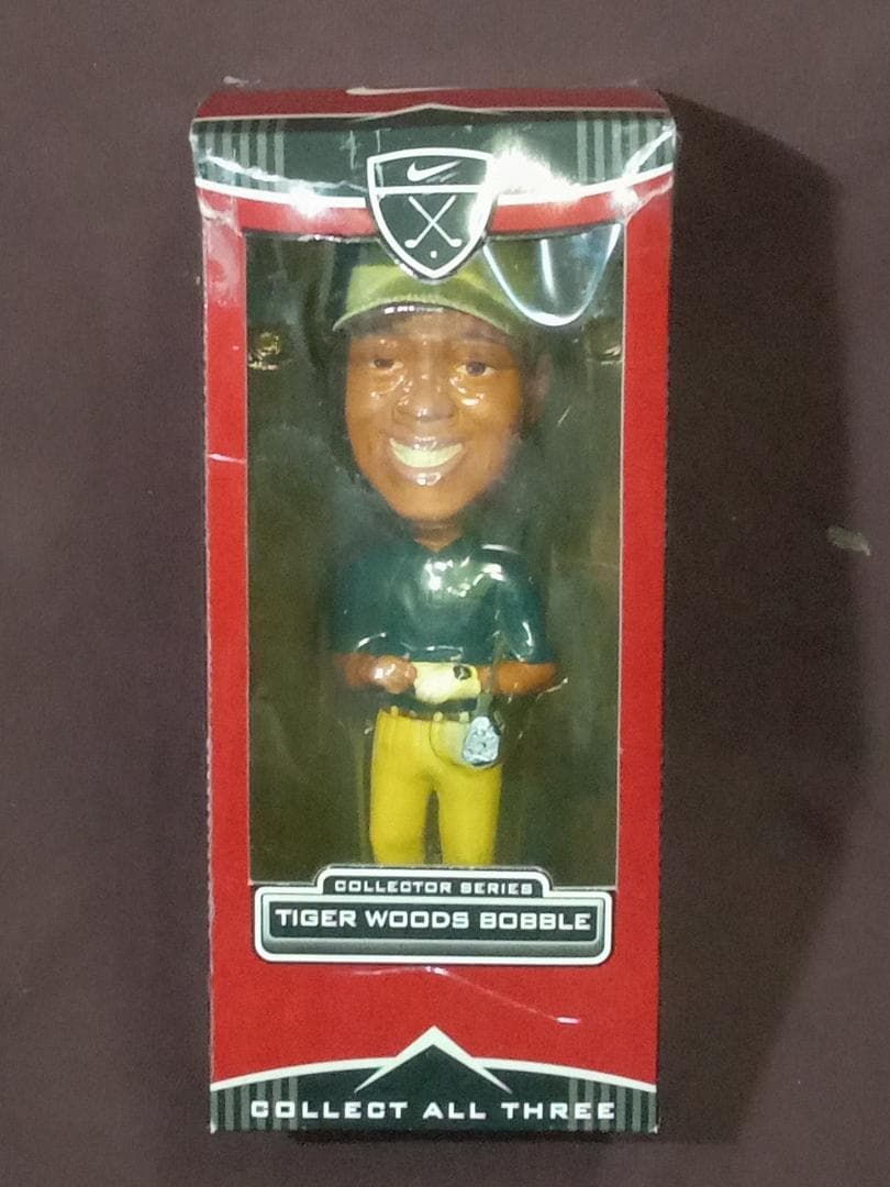 ナイキ x タイガー・ウッズ フィギュア 3 ボブルヘッド 首振り 人形