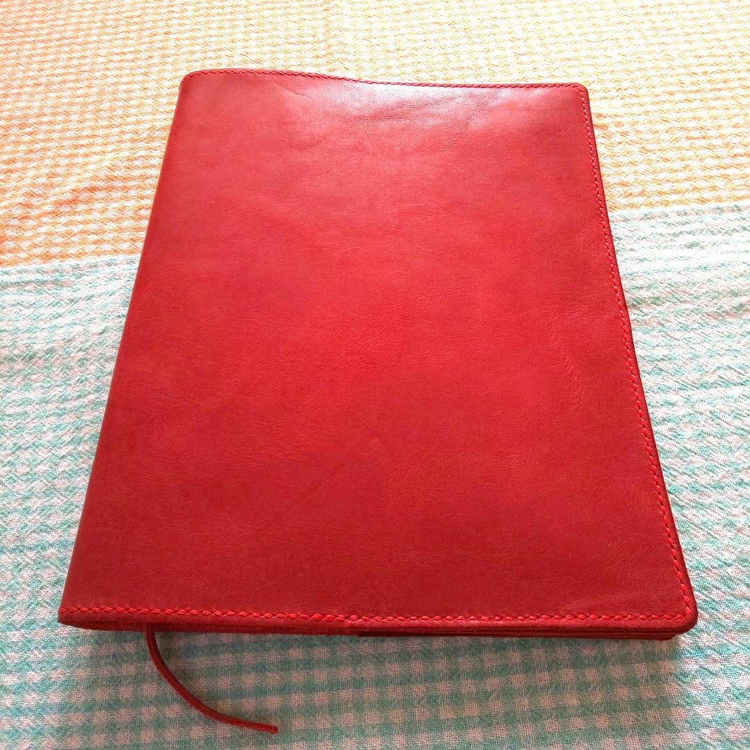 オイルワックスヌメ革 赤 レザーカバー、B5 26穴バインダー付