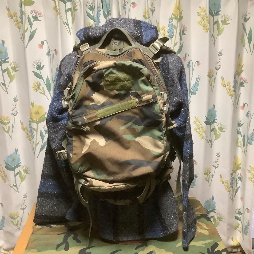 ブラックホーク製チェストリグ&eagle AⅢ迷彩バックパックセット