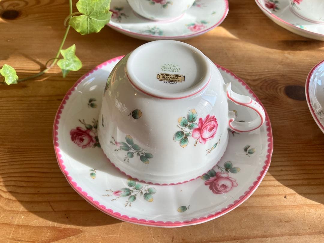 ジノリ　アンティコアンティークローズ　カップアンドソーサー×4