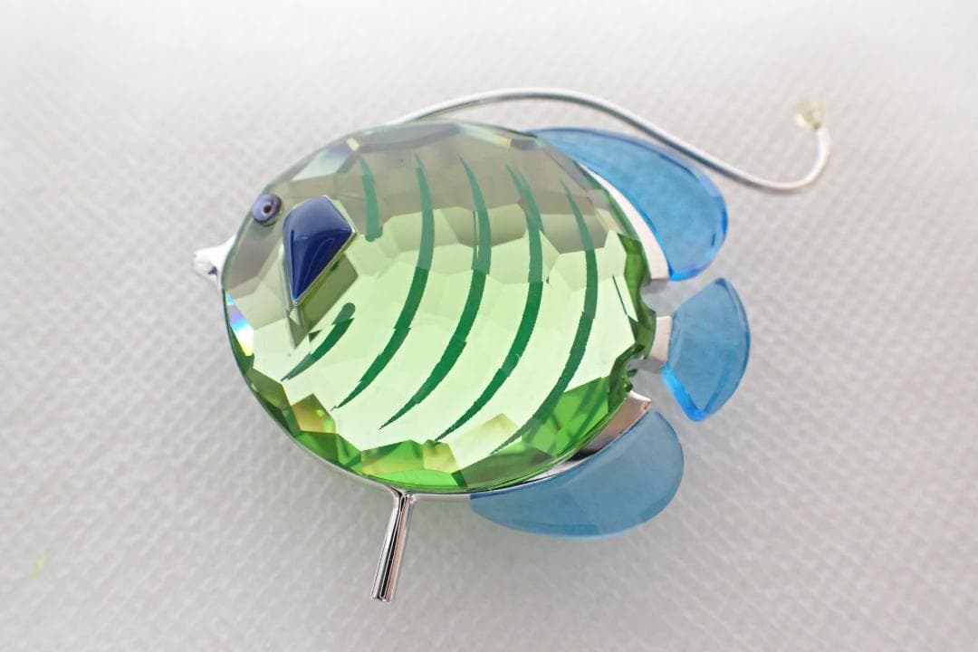 33/未使用訳あり品 スワロフスキー 魚 熱帯魚 オブジェ 置物 626204