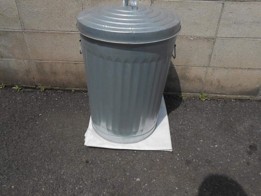 直接引取可 BEHRENS 大容量 75L 20ガロン ブリキ ゴミ箱 近隣配送