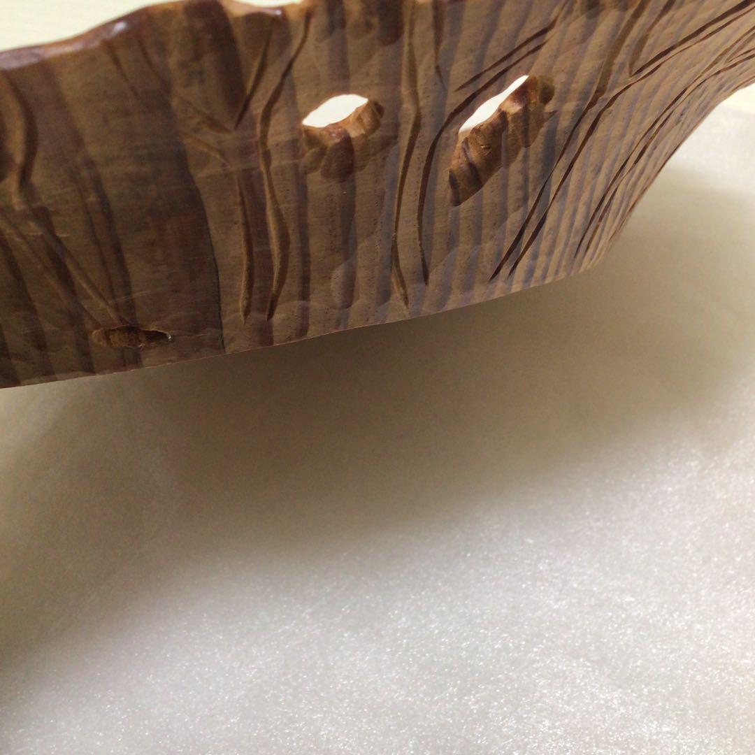 玉置玉泉作　木彫り　皿　木　蓮の葉