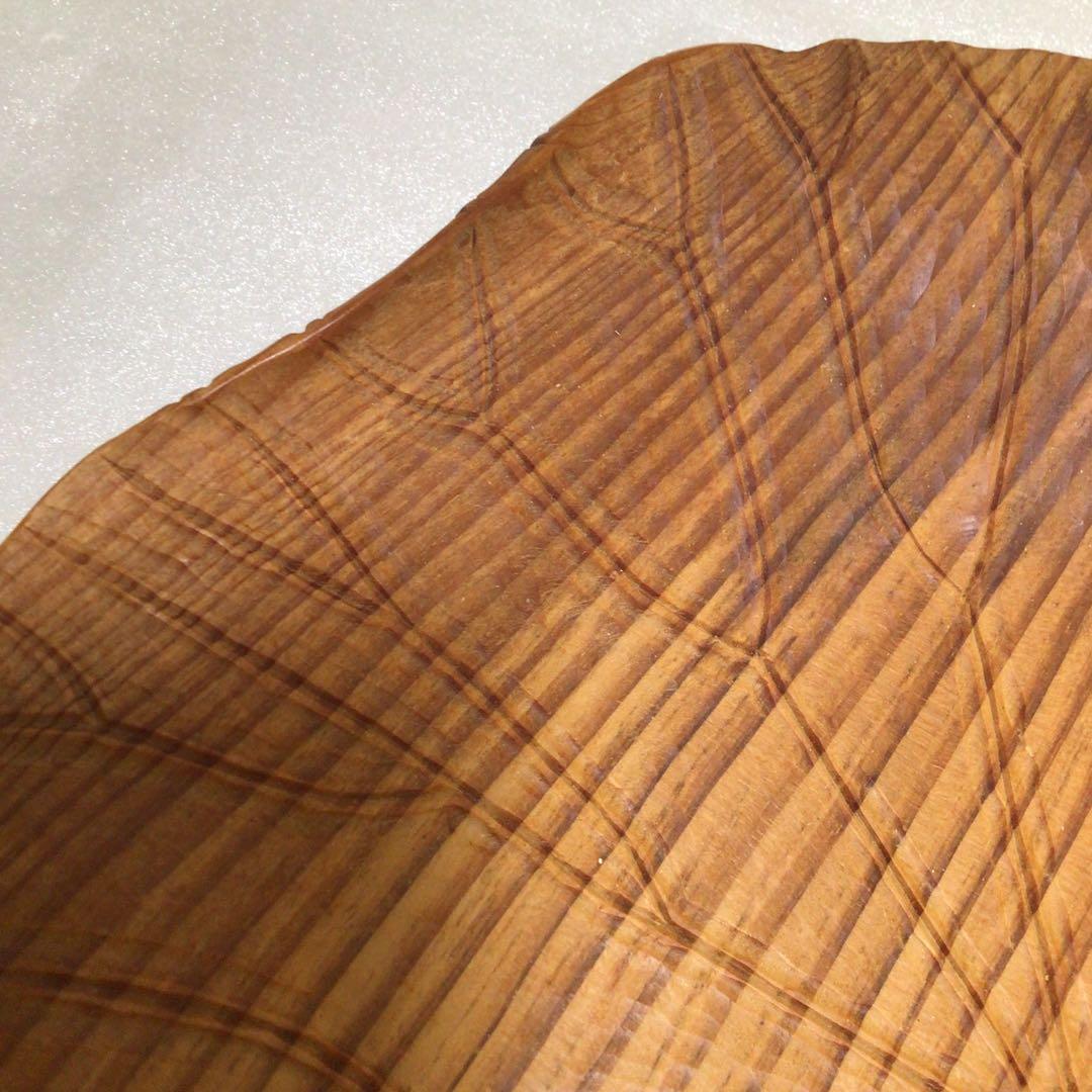 玉置玉泉作　木彫り　皿　木　蓮の葉