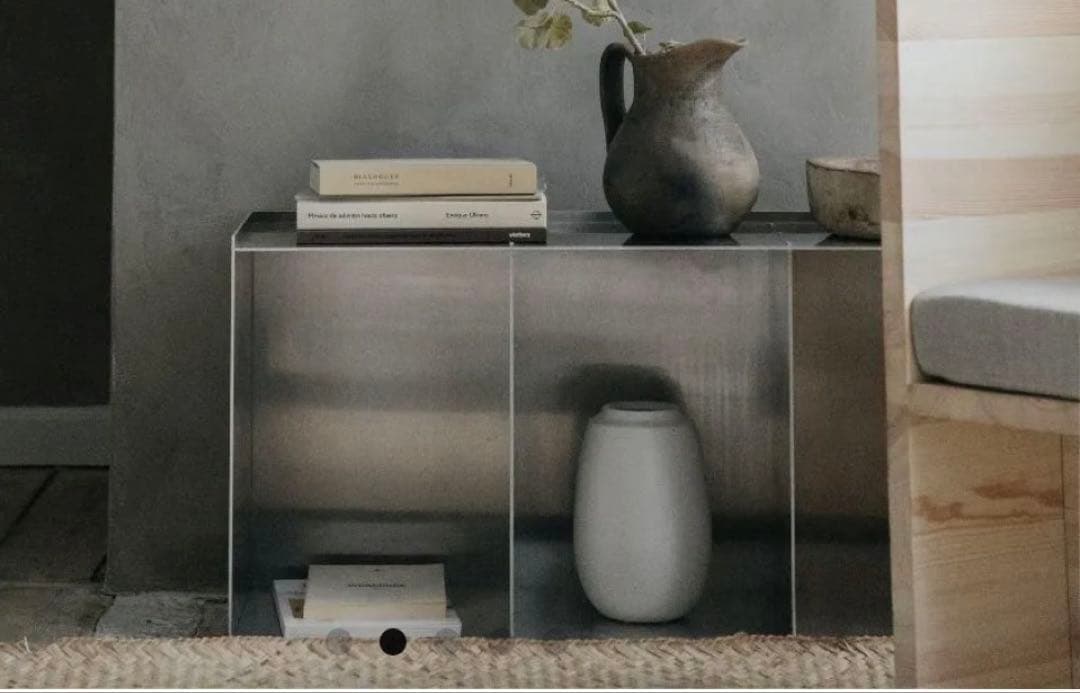 frama LIVET CASE アルミシェルフ