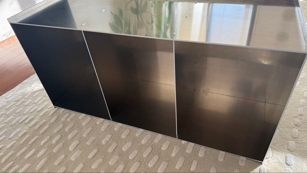 frama LIVET CASE アルミシェルフ