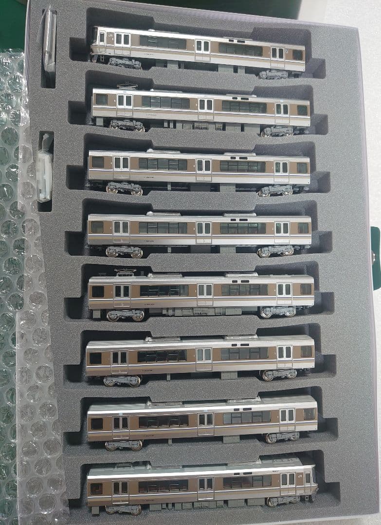 8両 223系 2000番台 新快速 10‐1678 前 転落防止幌付