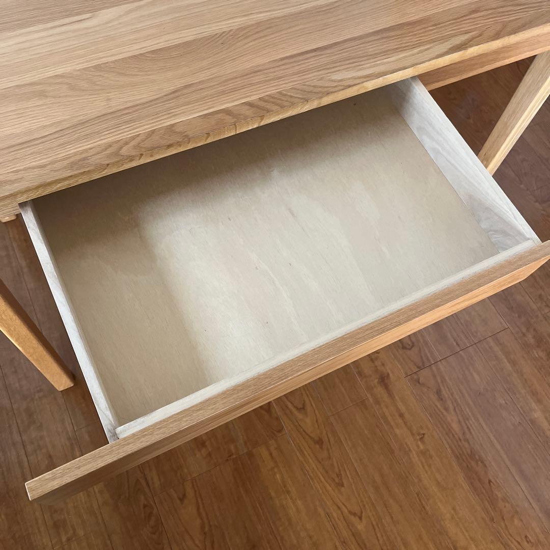 無印良品　無垢材デスク（引出し付）・オーク材