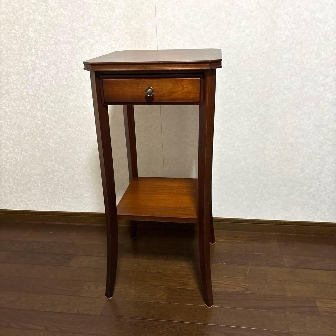 【美品】サイドテーブル アンティーク調 クラシック 花台 コンソール