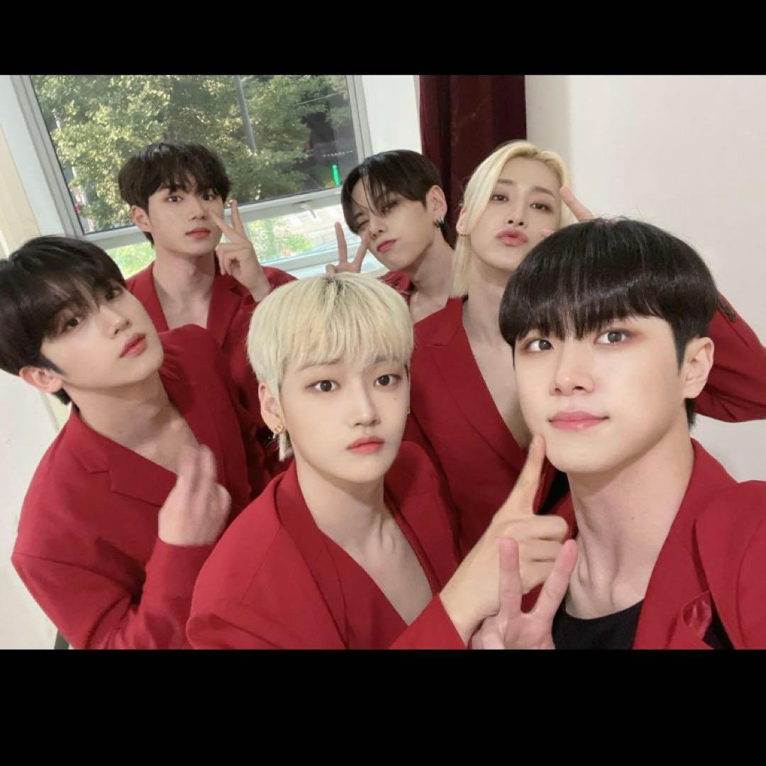 WEi ジュンソ サイン入り ポラロイド チェキALD1 - メルカリ