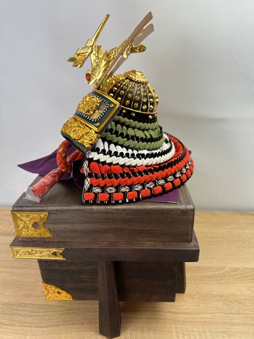 【五月人形】端午の節句　10号　飛天兜　色々縅兜