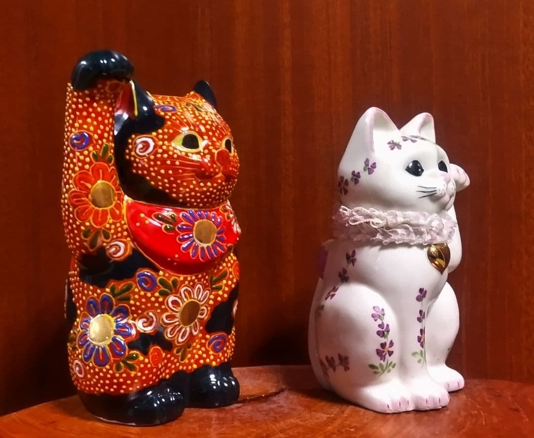 九谷焼 招き猫５号＆アイリッシュドレスデンハッピーキャット 箱付き