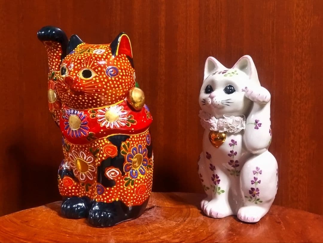 九谷焼 招き猫５号＆アイリッシュドレスデンハッピーキャット 箱付き