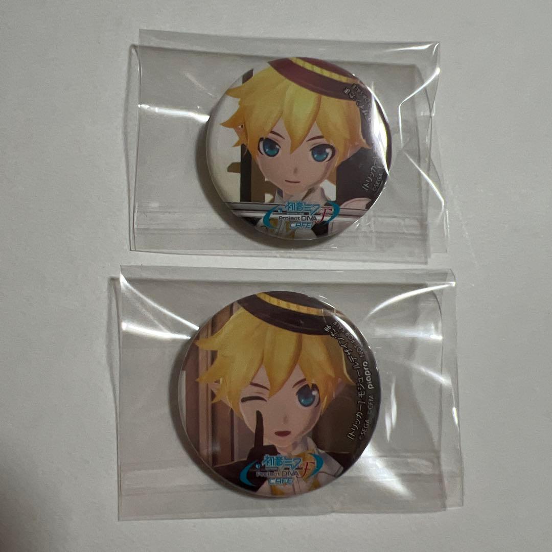 鏡音レン グッ鉄カフェ 缶バッジ 初音ミク VOCALOID