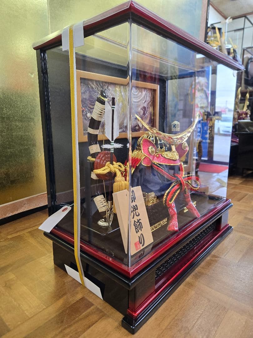 【展示品限り】五月人形　兜　伊達政宗　ケース飾り　※閉店セール　K26