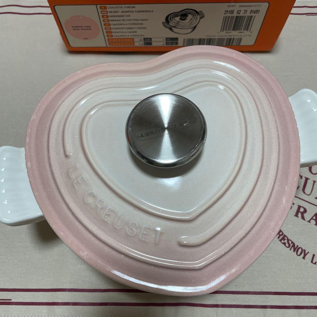 《未使用》ルクルーゼ パウダーピンク 鍋 ♡ ハート