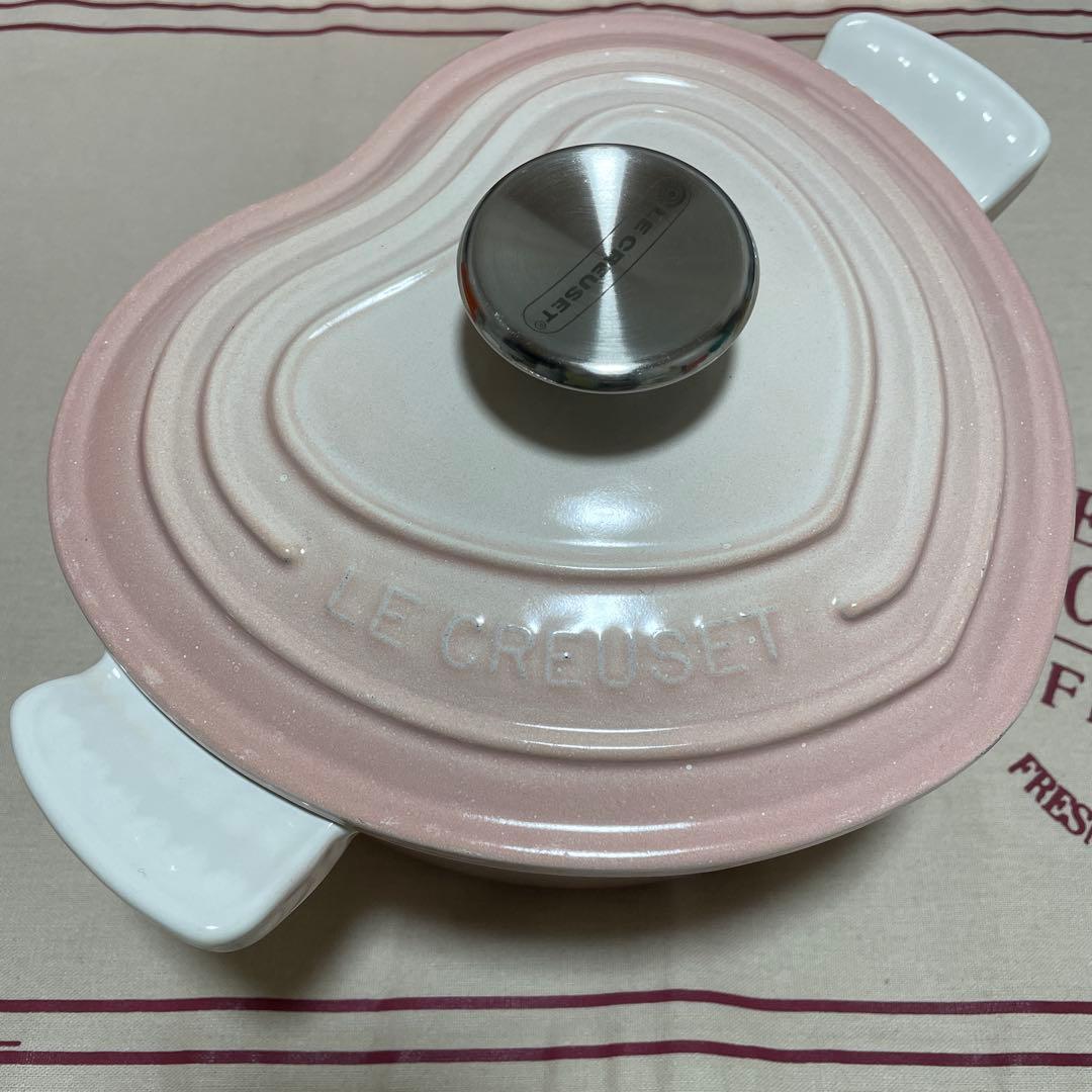 《未使用》ルクルーゼ パウダーピンク 鍋 ♡ ハート