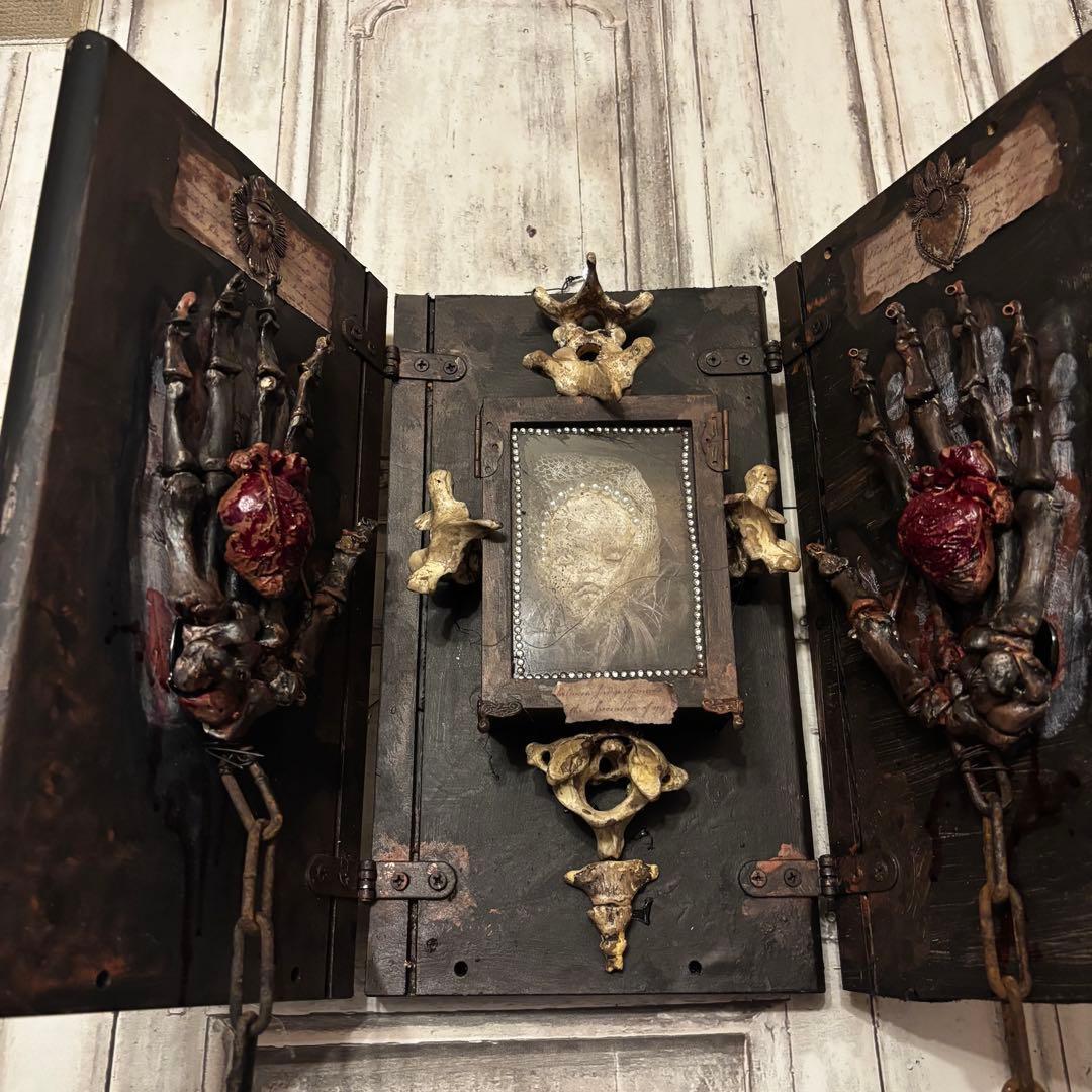 【Special Price】 赤子再生を願いし2つの魂 オブジェ