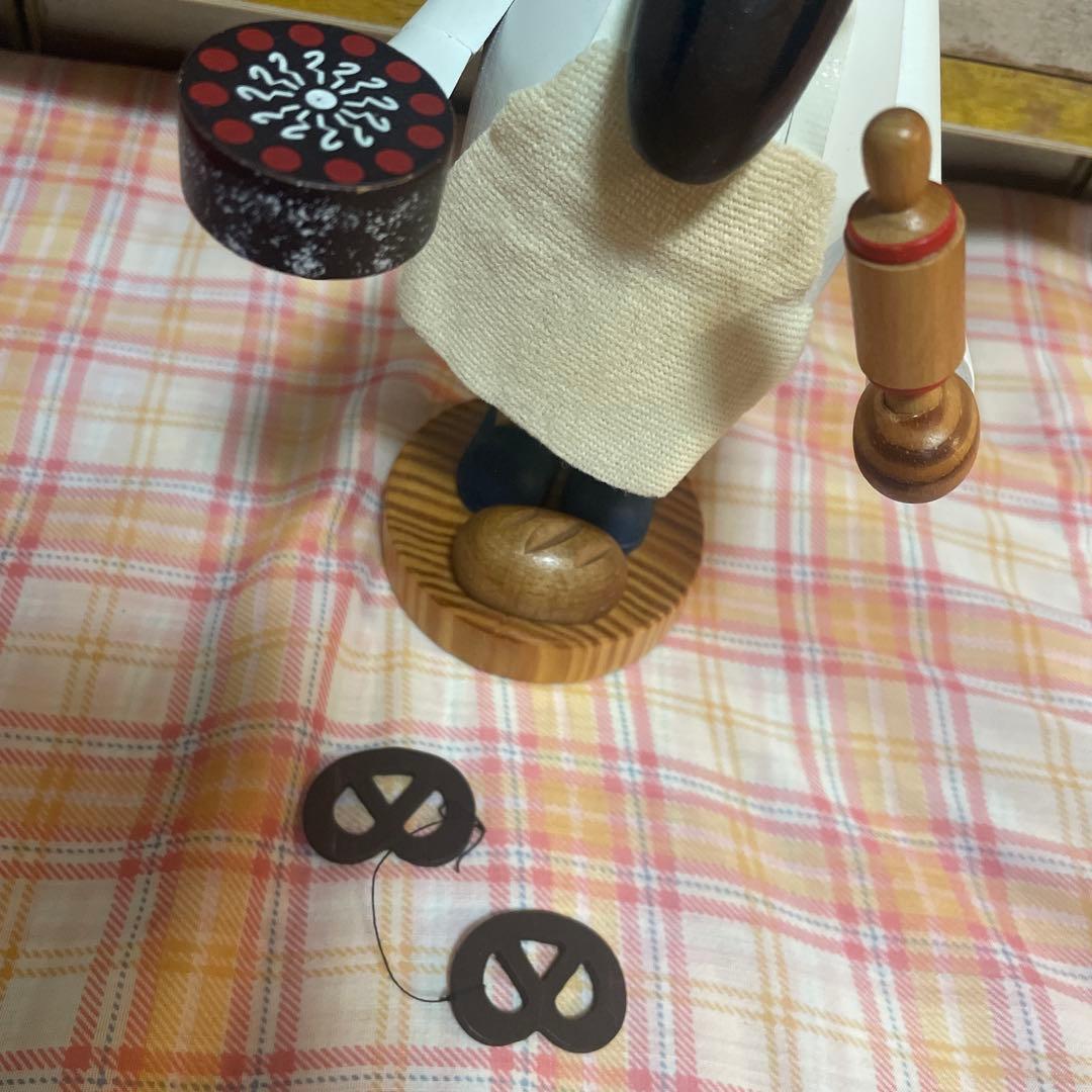 ドイツ　煙出し人形 KWO社　パン屋　香立て　木製　インテリア　置物