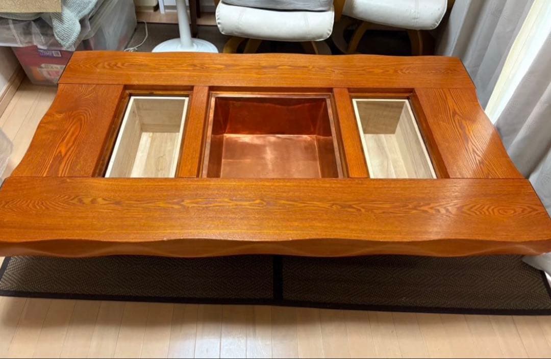 値下げ❗️取りに来て頂ける方限定‼️囲炉裏式　木製アンティーク　ダイニングテーブル