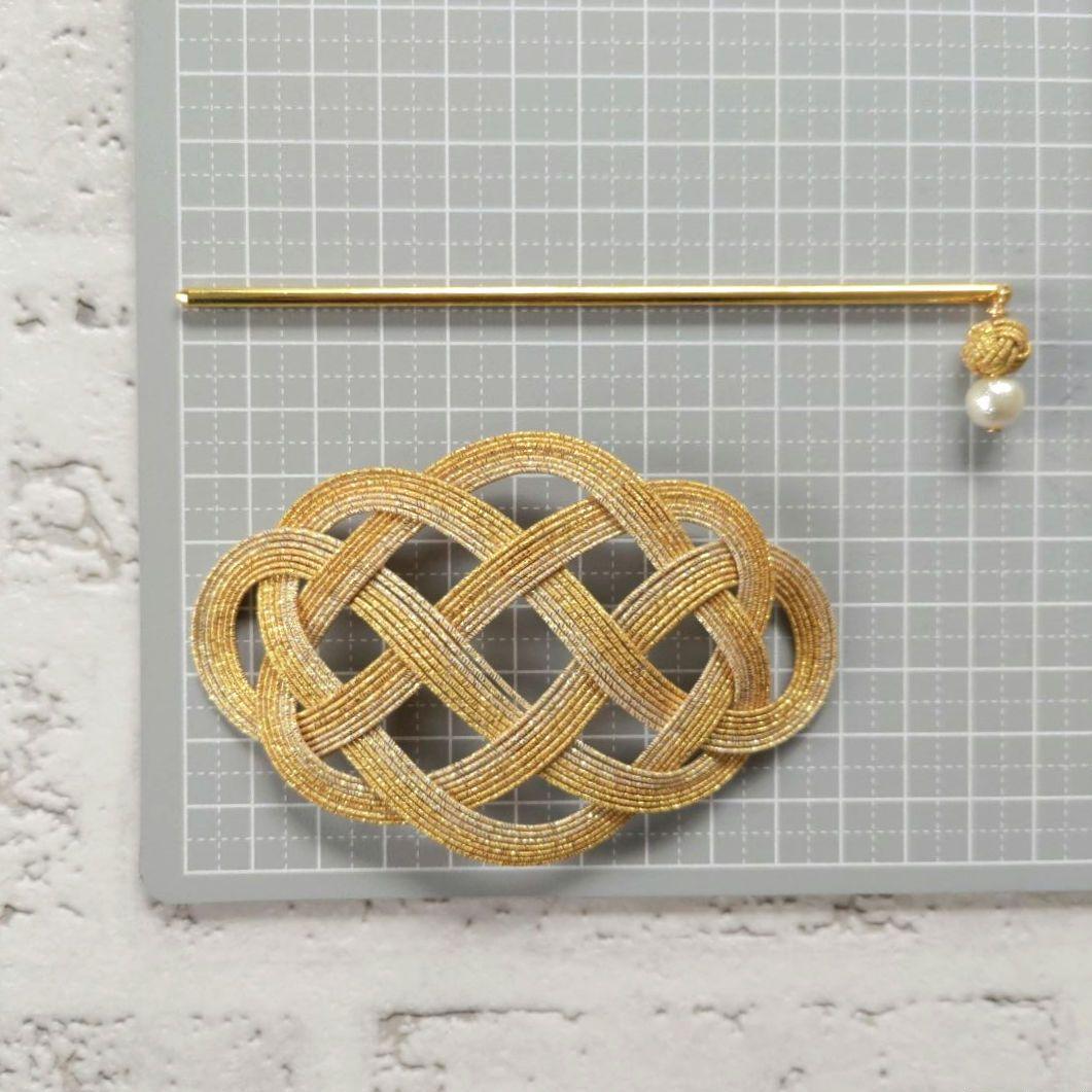 No.250 「ゴールドの髪飾り」 水引 マジェステ 髪飾り