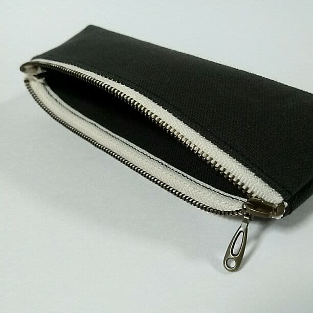 ペンケース 筆箱 チャコール  墨黒 ブラック