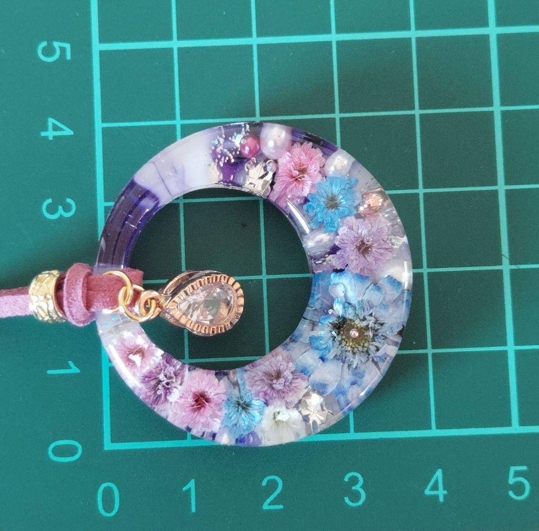 【1120】レジン　マトリカリア　ネックレス　ペンダント　ハンドメイド