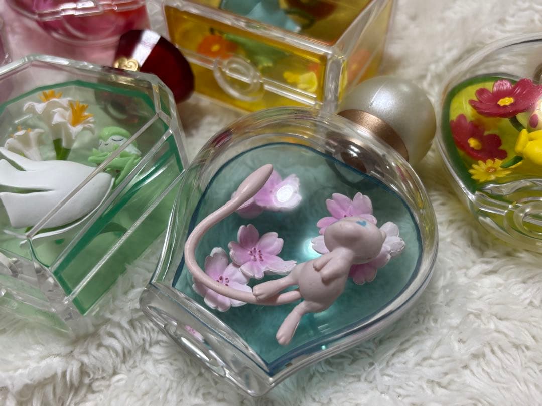 ポケモン 香水 フィギュア ピカチュウ サーナイト ミュウ など 6点