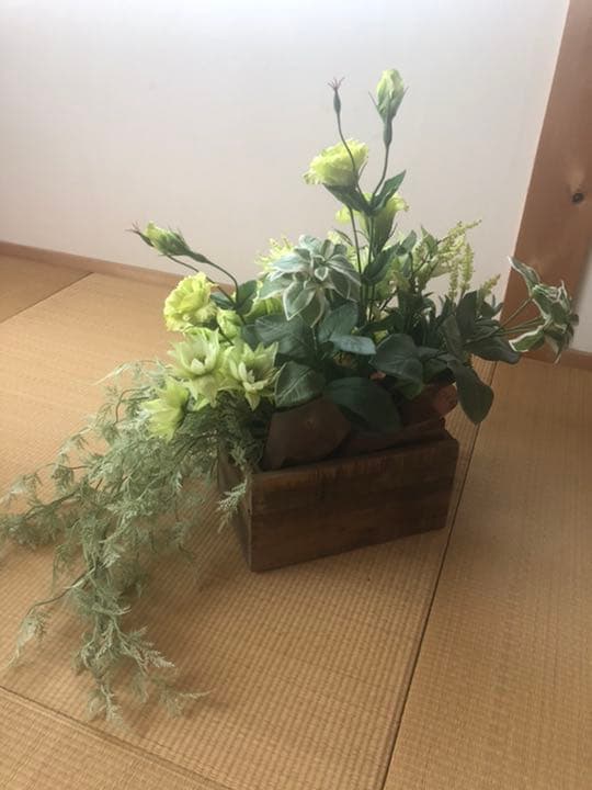 フラワーアレンジメント　イエロー系