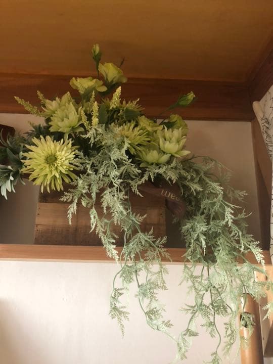 フラワーアレンジメント　イエロー系