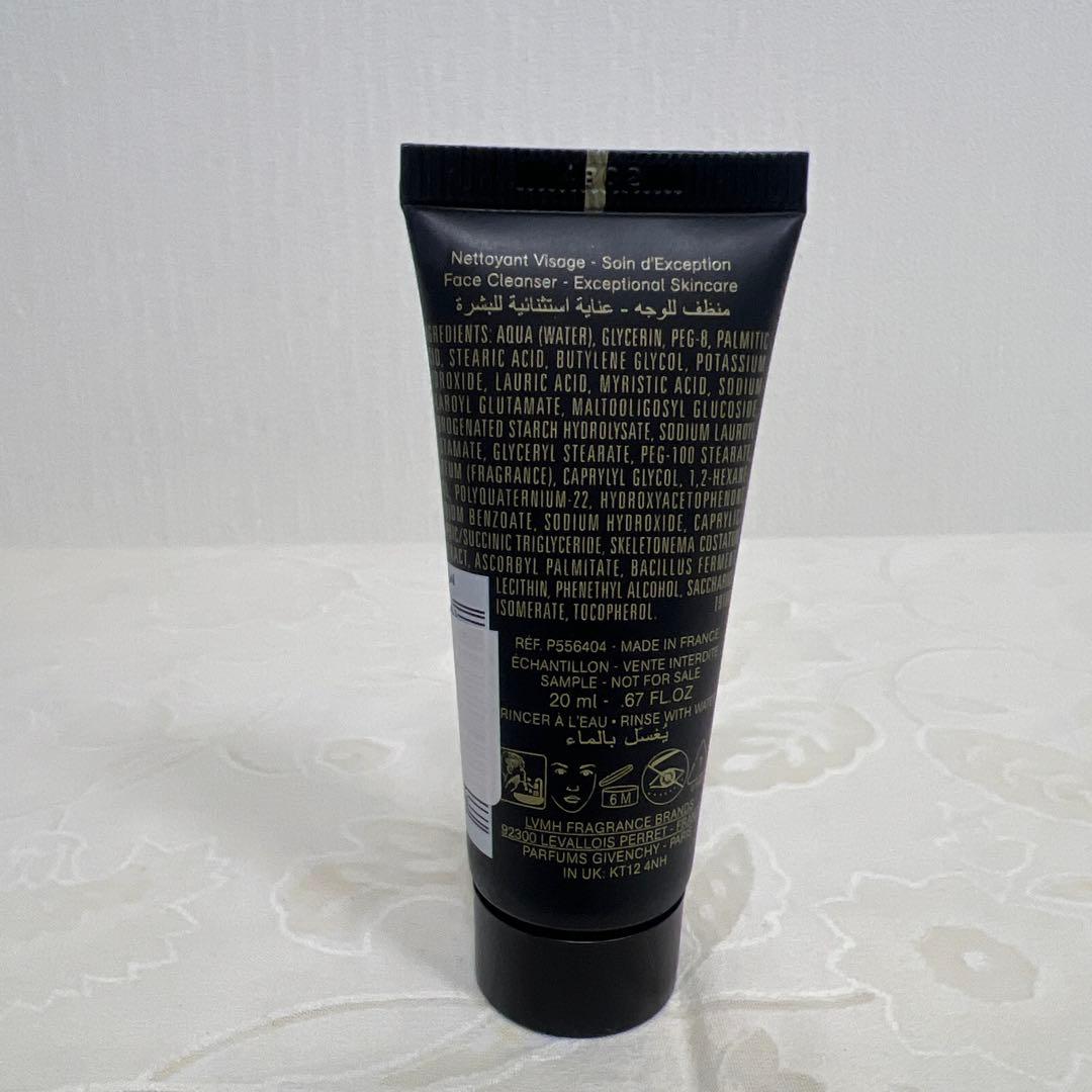 【新品】ジバンシー ソワンノワール スペシャル5点セット　28,000円相当