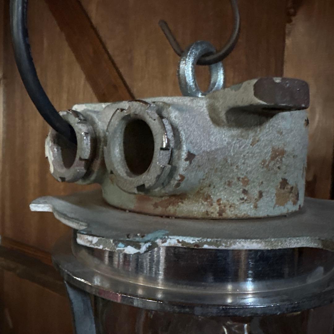 インダストリアル　ビンテージ　ランプ　1122