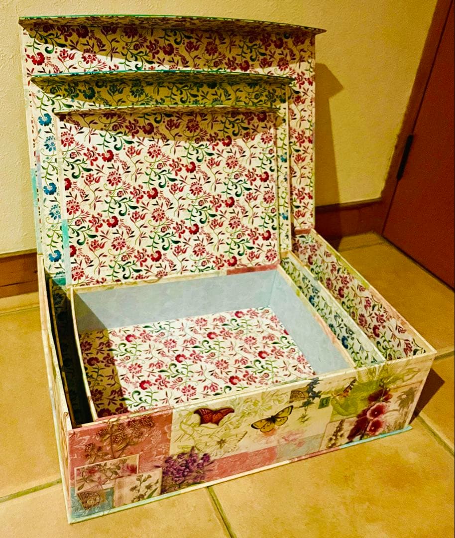 収納ボックス　花更紗