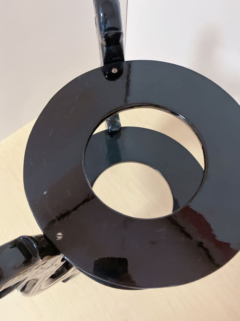 アンティーク調　飾り棚　花台　猫脚　螺鈿細工　サイドテーブル