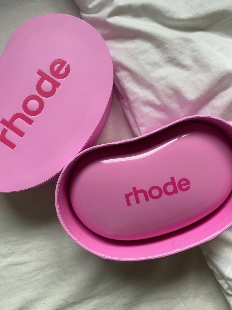新品〉 Rhode skin 限定 birthday duo - メルカリ