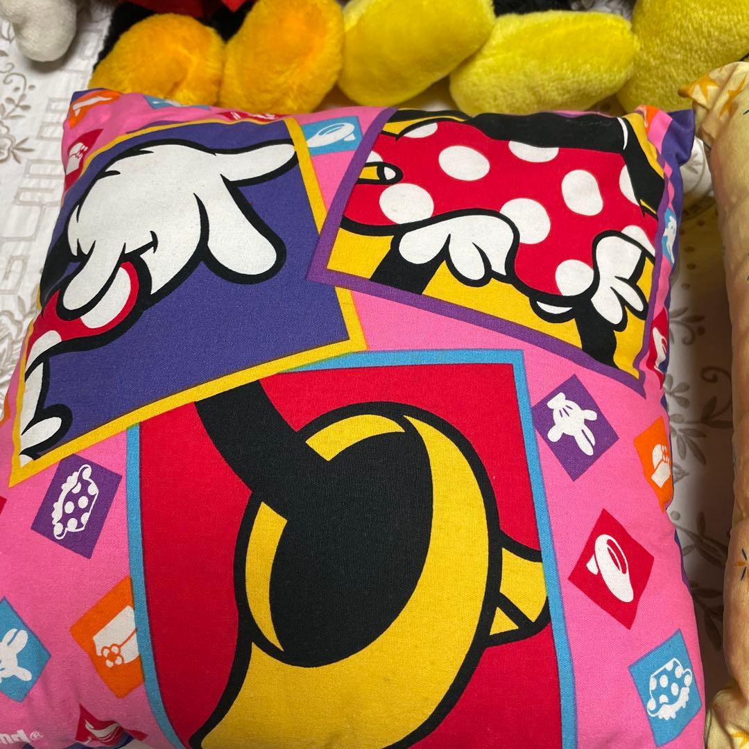 期間限定ご奉仕品　ミッキー&ミニぬいぐるみ4体　アニバーサリークッション2個