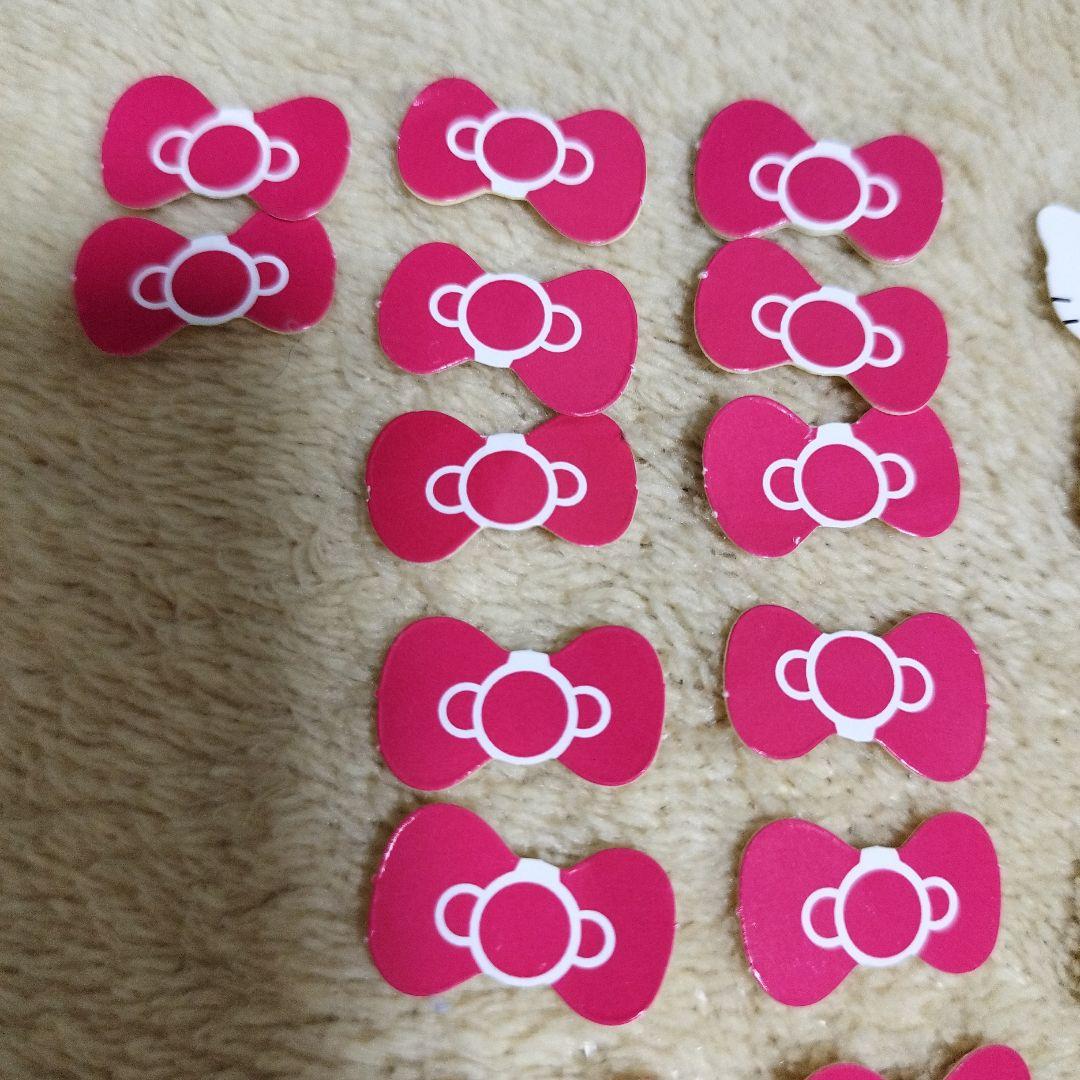 ハローキティ 顔型 リボン型、フレークシール©1976.2003.2004 - メルカリ