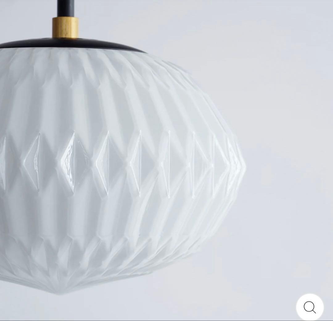 Oval × Geometric　紙細工のような ガラス ペンダントライト
