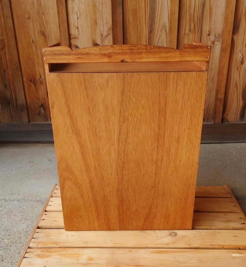 ラワンの収納棚《リペア済》