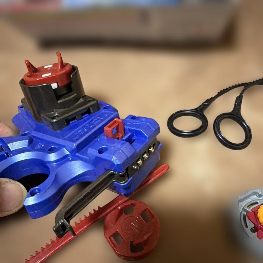 メタルファイトベイブレード 5個　デジタルパワーランチャー　ライトランチャー