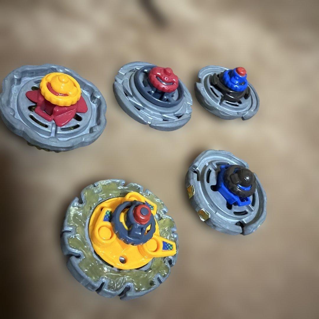 メタルファイトベイブレード 5個　デジタルパワーランチャー　ライトランチャー