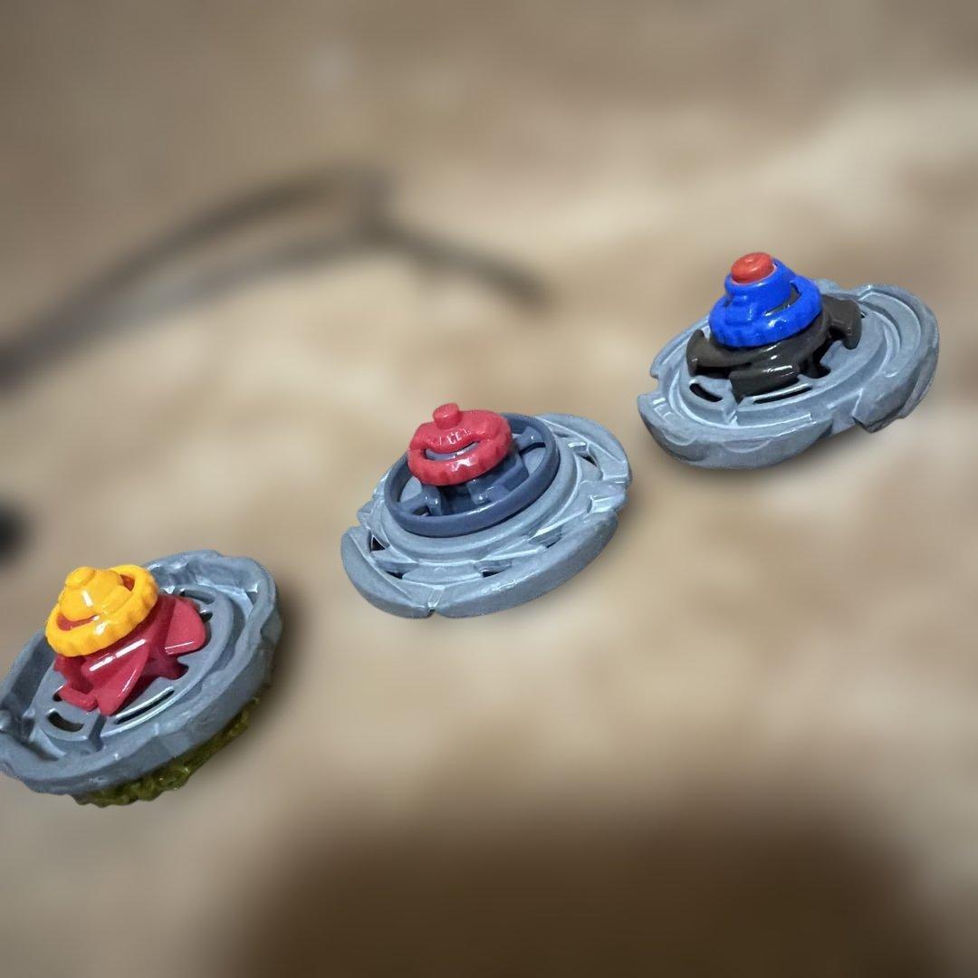 メタルファイトベイブレード 5個　デジタルパワーランチャー　ライトランチャー