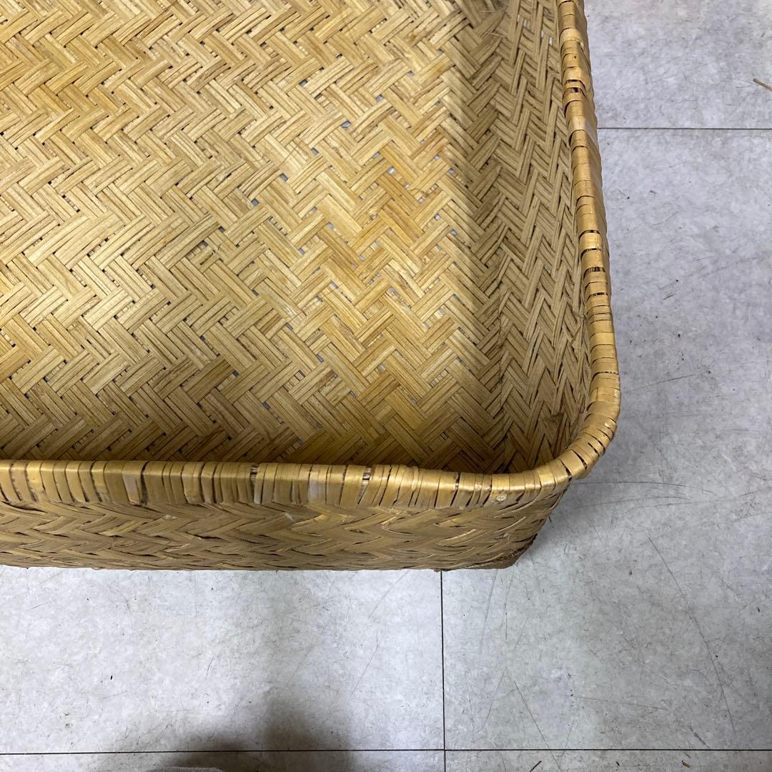 Ｂ-3 昭和レトロ 柳行李 竹細工 竹籠 竹かご 蓋つきかご 収納ボックス 葛籠