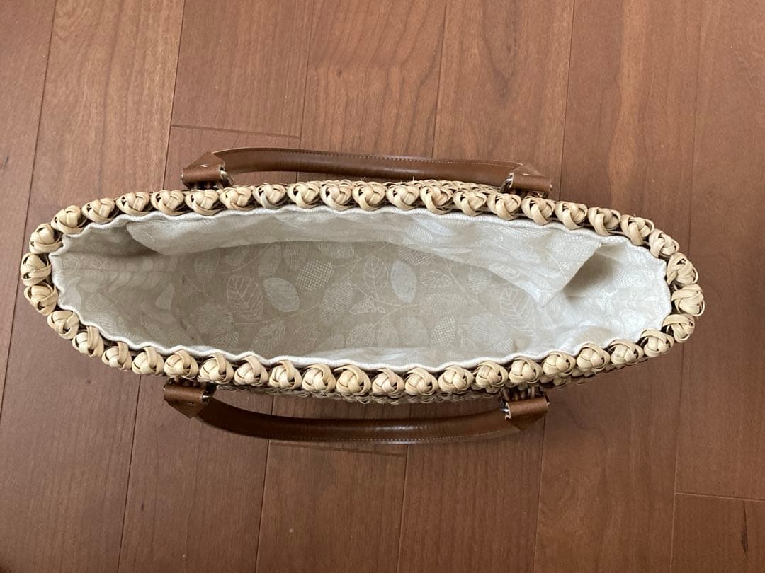 花結び編みトートバッグ ベージュブラウン　籐　ラタン