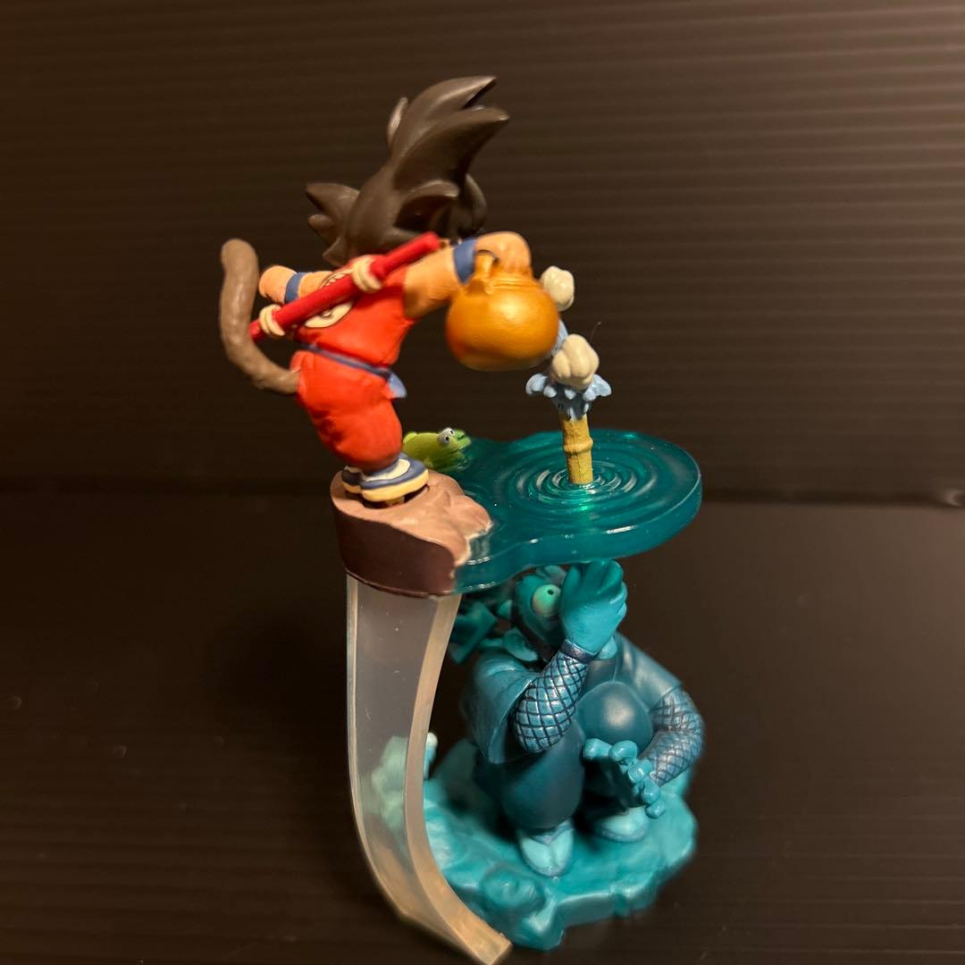 ドラカプ　孫悟空とムラサキ曹長　ドラゴンボールカプセルフィギュア