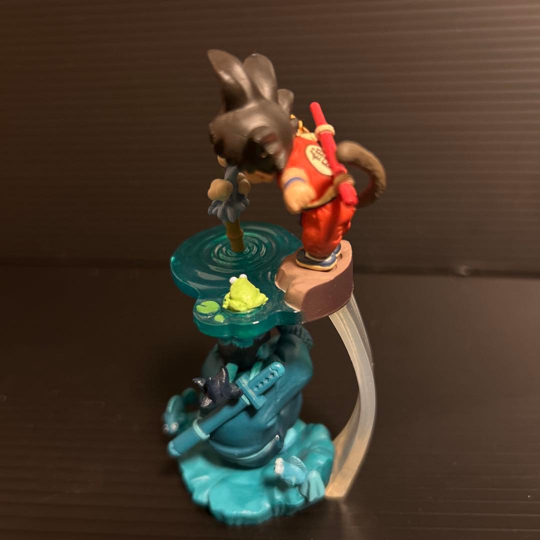 ドラカプ　孫悟空とムラサキ曹長　ドラゴンボールカプセルフィギュア