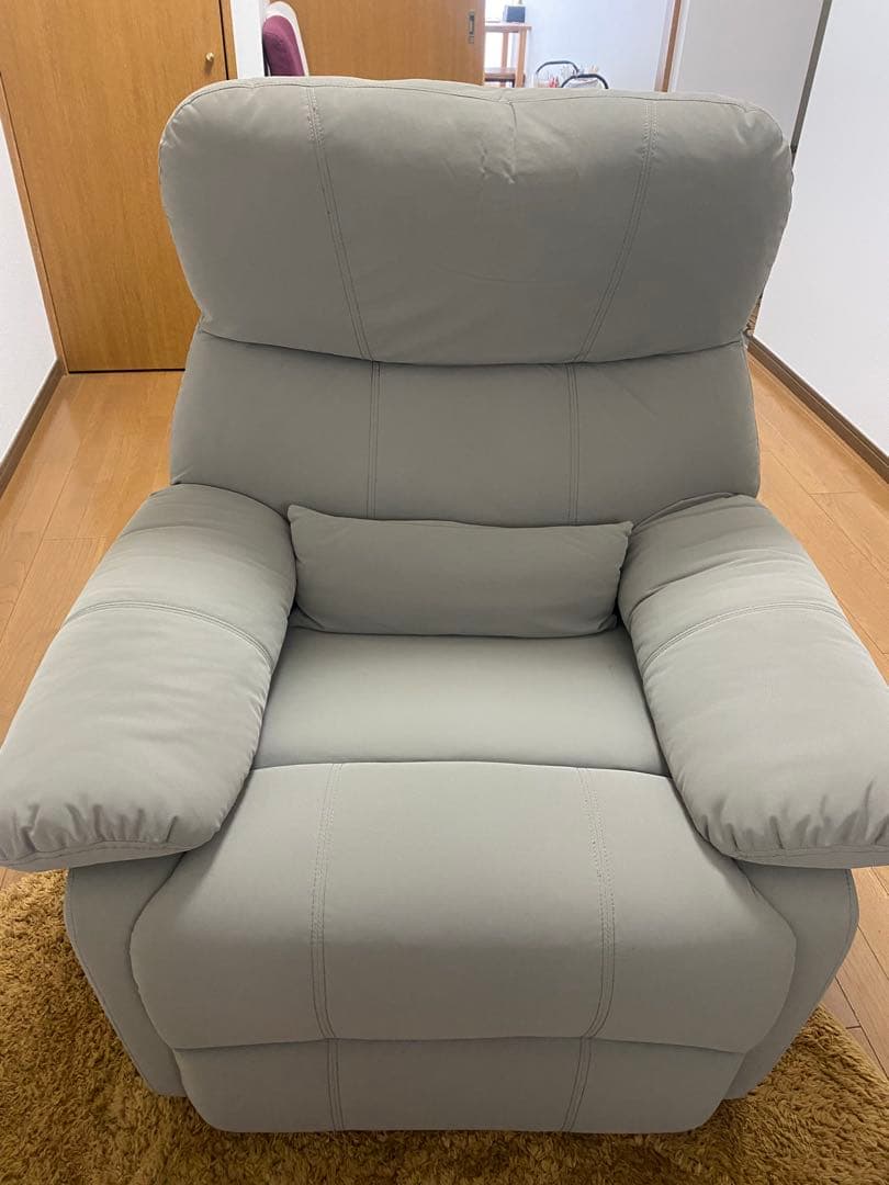 【水草くん】 リクライニングチェア　セブンビューティー　マツエク　アイリス